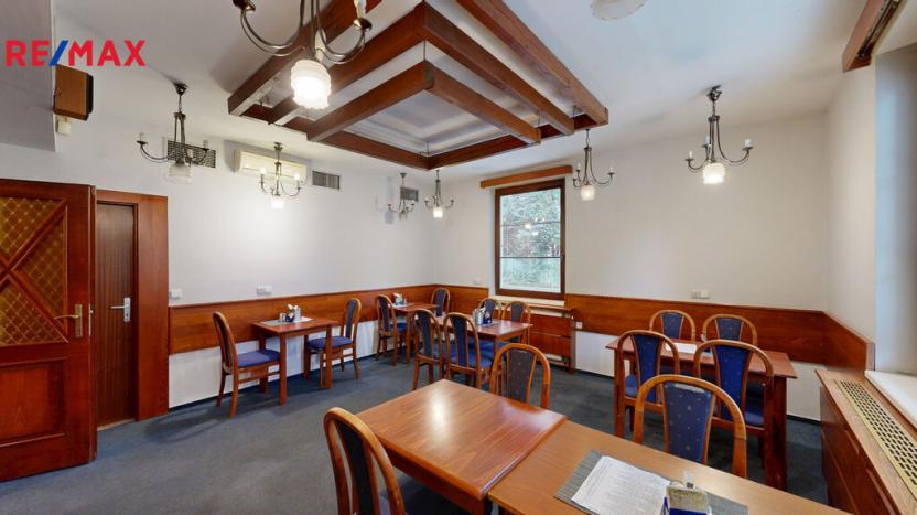 Prodej ubytování, Přerov, Jižní čtvrť III, 3300 m2