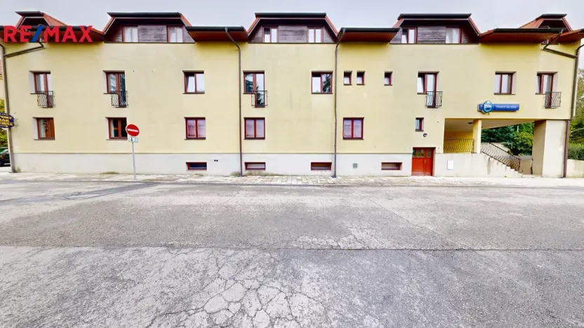 Prodej ubytování, Přerov, Jižní čtvrť III, 3300 m2