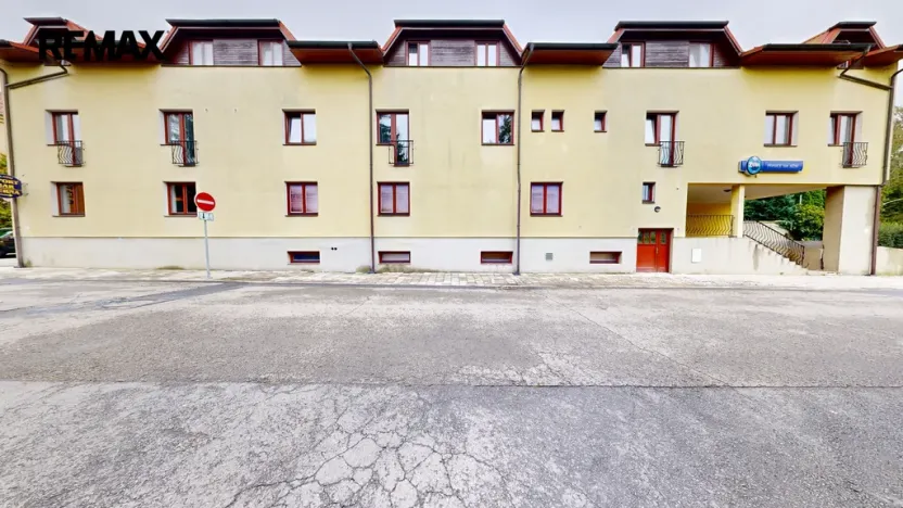 Prodej ubytování, Přerov, Jižní čtvrť III, 3300 m2