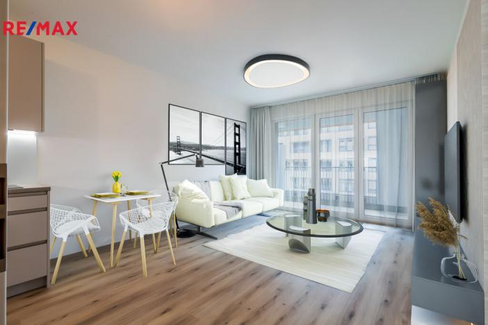Prodej bytu 2+kk, Praha - Hloubětín, Poděbradská, 56 m2