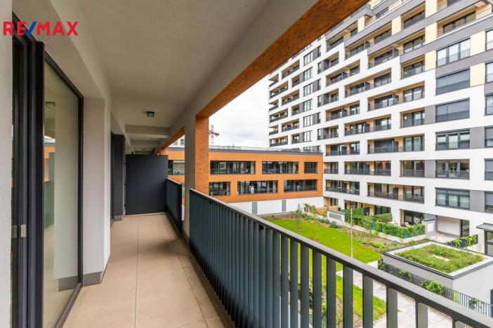 Prodej bytu 2+kk, Praha - Hloubětín, Poděbradská, 56 m2