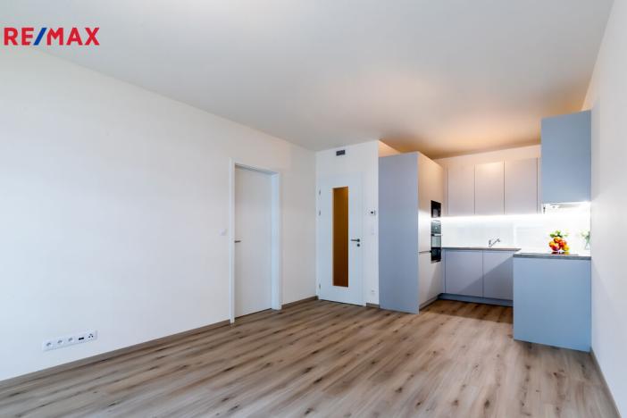 Prodej bytu 2+kk, Praha - Hloubětín, Poděbradská, 56 m2