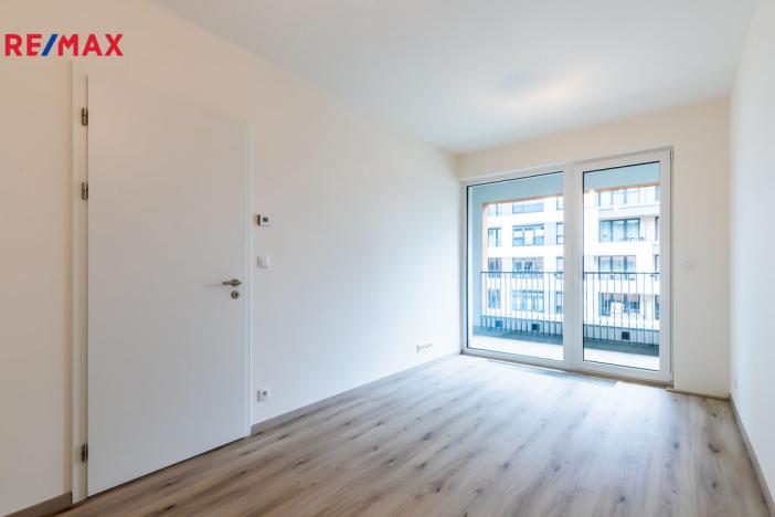 Prodej bytu 2+kk, Praha - Hloubětín, Poděbradská, 56 m2