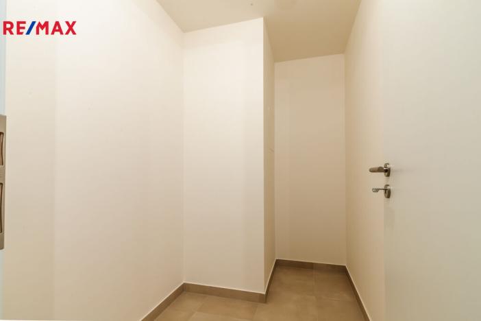 Prodej bytu 2+kk, Praha - Hloubětín, Poděbradská, 56 m2