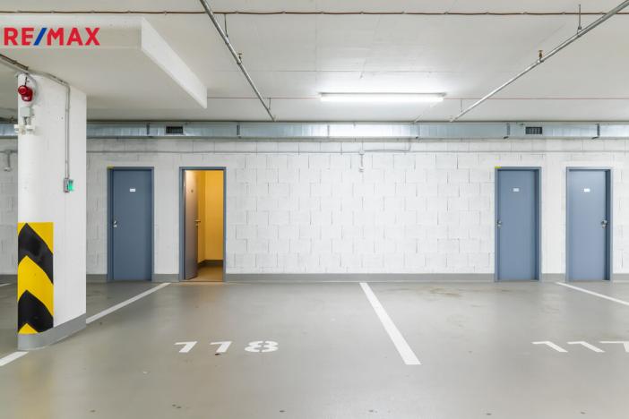 Prodej bytu 2+kk, Praha - Hloubětín, Poděbradská, 56 m2