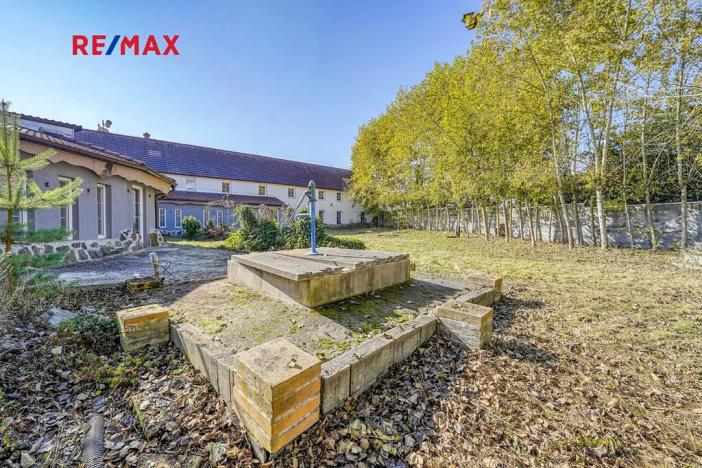 Prodej rodinného domu, Všeruby, 952 m2