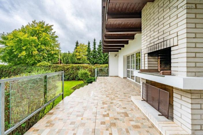 Pronájem rodinného domu, Průhonice, 350 m2