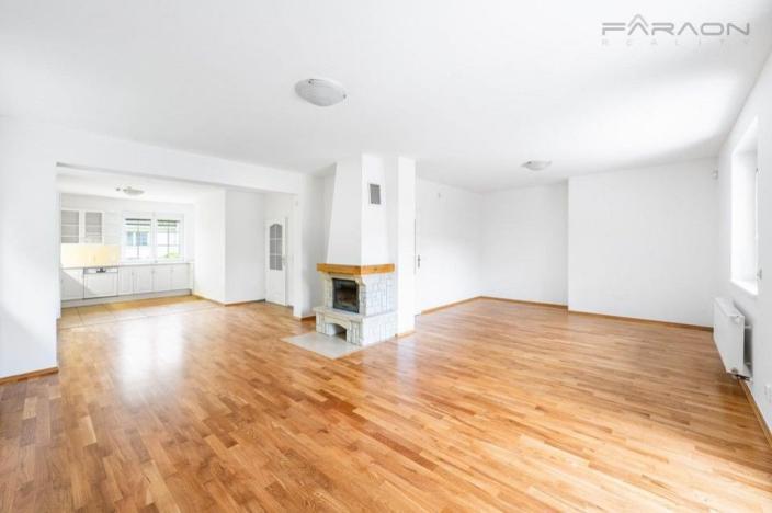 Pronájem rodinného domu, Průhonice, 300 m2