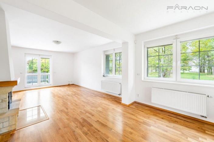 Pronájem rodinného domu, Průhonice, 300 m2