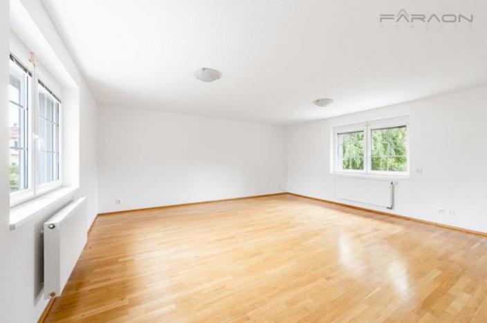 Pronájem rodinného domu, Průhonice, 300 m2