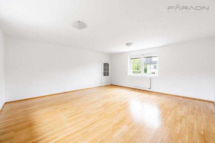 Pronájem rodinného domu, Průhonice, 300 m2