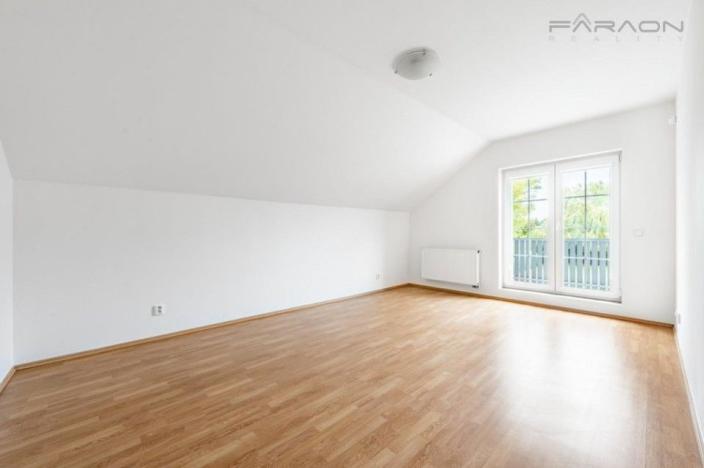 Pronájem rodinného domu, Průhonice, 300 m2