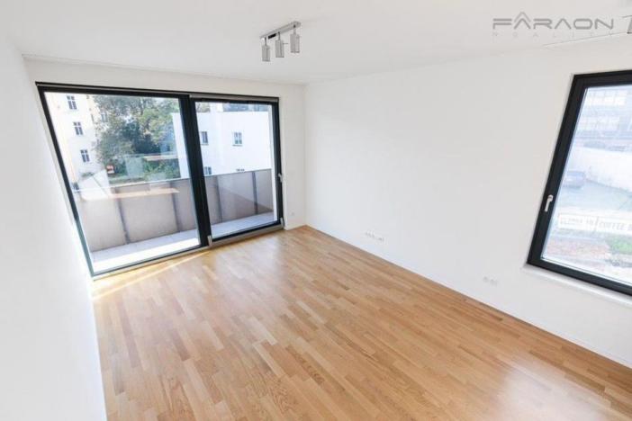 Pronájem bytu 3+kk, Praha - Žižkov, U Viktorie, 70 m2