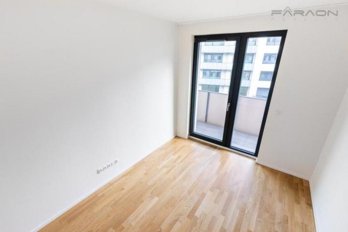 Pronájem bytu 3+kk, Praha - Žižkov, U Viktorie, 70 m2