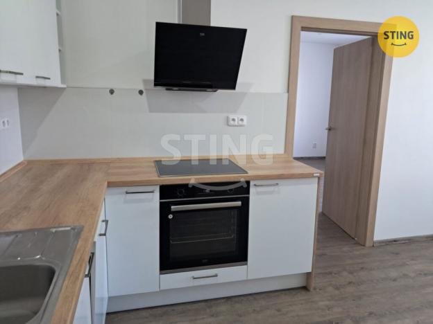 Pronájem bytu 2+kk, Ostrava, Jindřichova, 60 m2