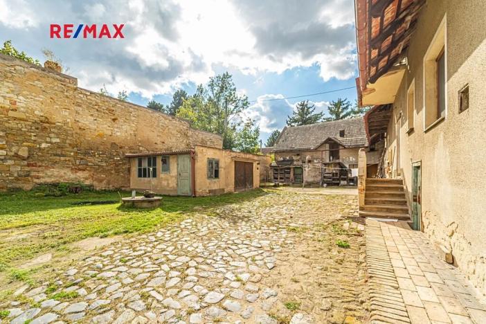 Prodej zemědělské usedlosti, Toužetín, 210 m2