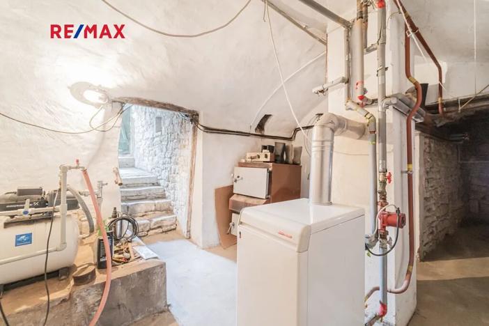 Prodej zemědělské usedlosti, Toužetín, 210 m2