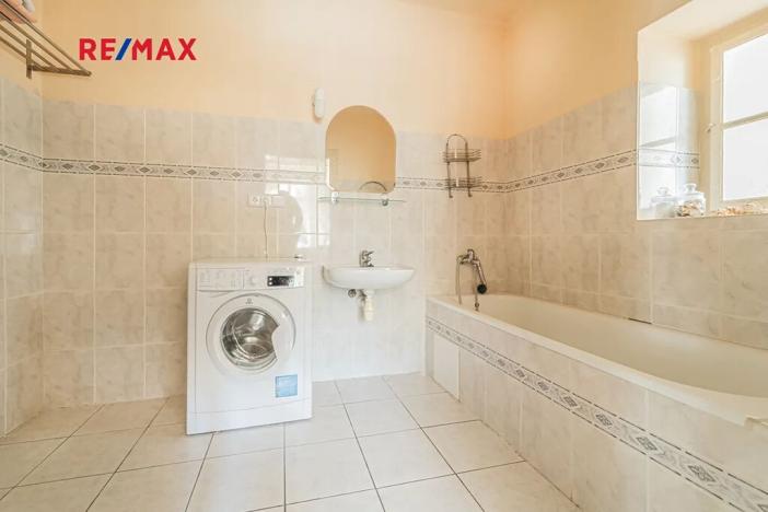 Prodej zemědělské usedlosti, Toužetín, 210 m2