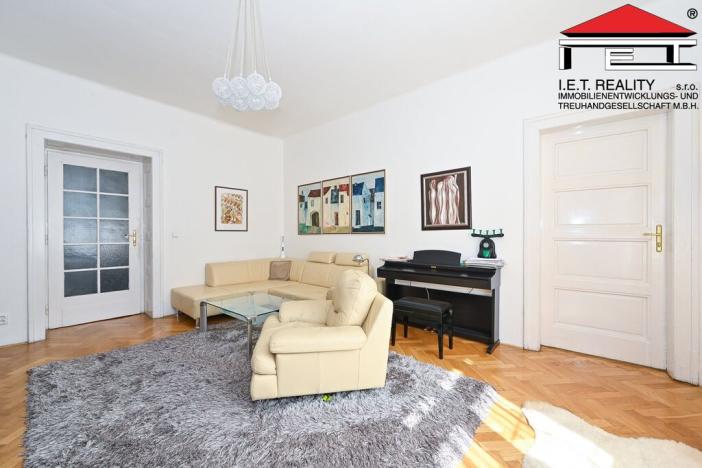 Prodej bytu 3+1, Brno, Čápkova, 120 m2