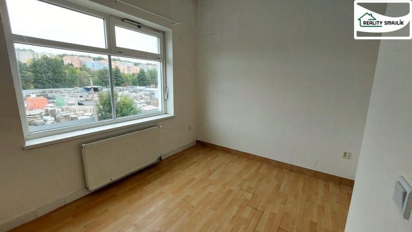 Pronájem bytu 1+1, Cheb, Joštova, 34 m2