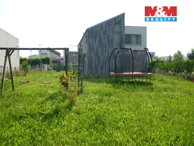 Pronájem rodinného domu, Praha - Cholupice, Lhenická, 200 m2