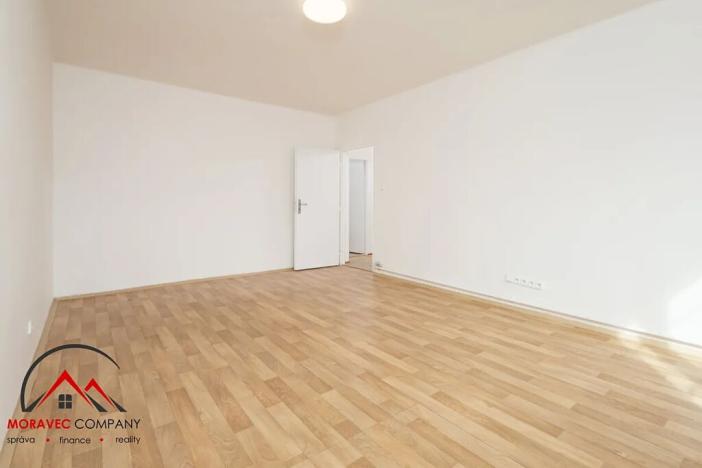 Pronájem bytu 1+1, Ostrava, Newtonova, 41 m2