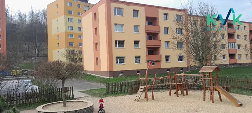 Prodej bytu 1+1, Loket, Sportovní, 36 m2