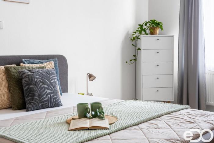 Prodej bytu 2+kk, Praha, Spojovací, 50 m2