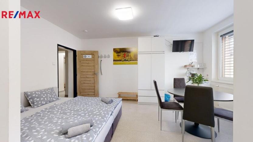 Prodej ubytování, Dolní Dunajovice, Hlavní, 655 m2