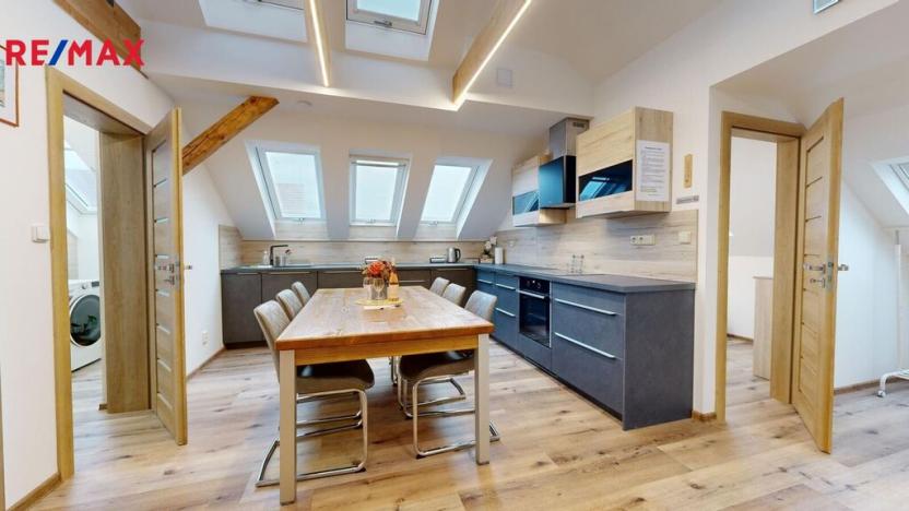 Prodej ubytování, Dolní Dunajovice, Hlavní, 655 m2