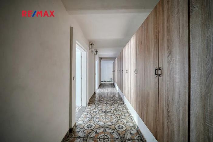 Prodej apartmánu, Všeruby, 952 m2