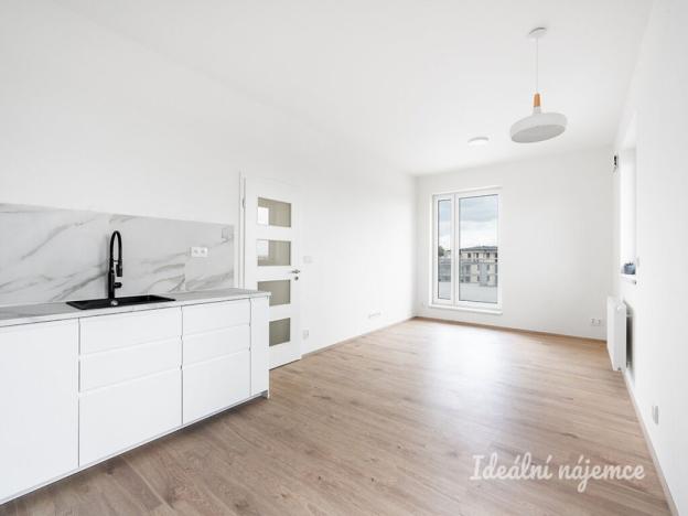 Pronájem bytu 2+kk, Brandýs nad Labem-Stará Boleslav - Brandýs nad Labem, Augustina Lukeše, 48 m2