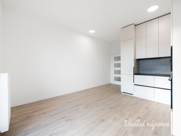 Pronájem bytu 3+kk, Brandýs nad Labem-Stará Boleslav - Brandýs nad Labem, Augustina Lukeše, 64 m2