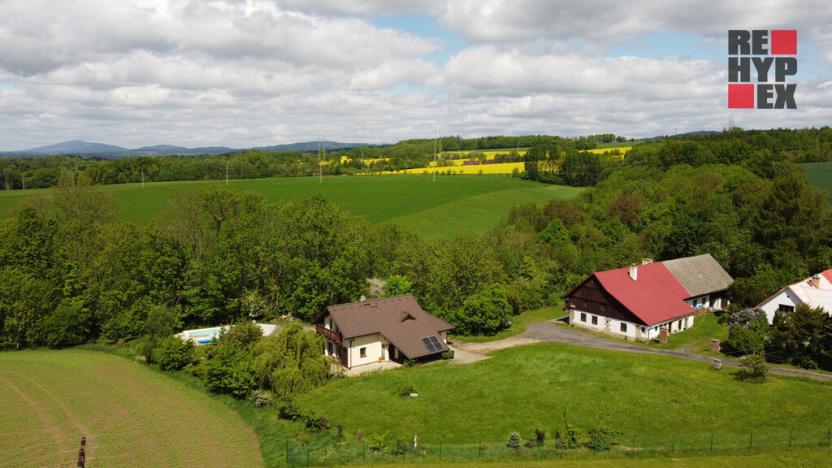 Prodej rodinného domu, Karlovice, 204 m2