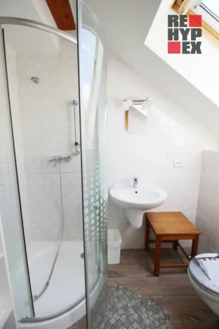 Prodej rodinného domu, Karlovice, 204 m2