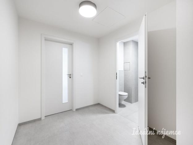 Pronájem bytu 2+kk, Praha - Hloubětín, Kolbenova, 55 m2