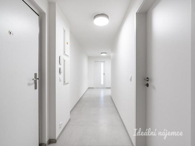 Pronájem bytu 2+kk, Praha - Hloubětín, Kolbenova, 55 m2