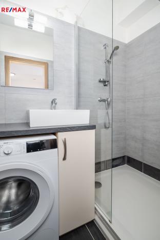 Prodej bytu 2+kk, Všemina, 45 m2