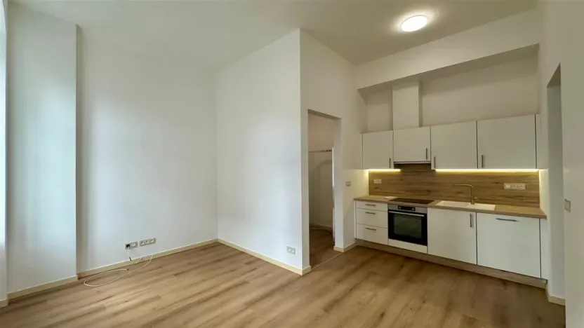 Pronájem bytu 2+kk, Cheb, Evropská, 55 m2