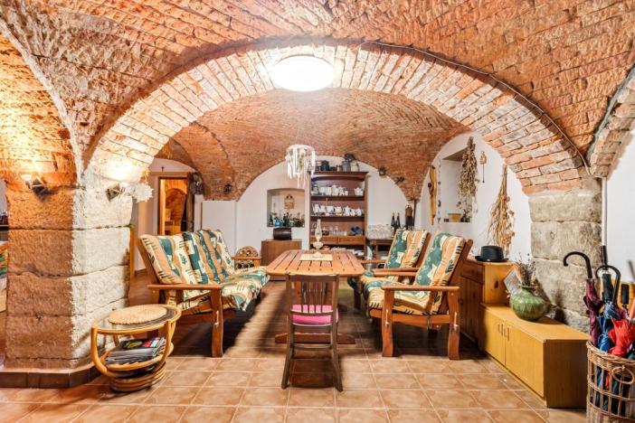 Prodej rodinného domu, Cvikov - Lindava, 380 m2