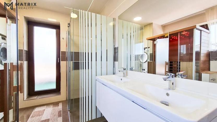 Pronájem rodinného domu, Králův Dvůr, Na Lucberku, 270 m2