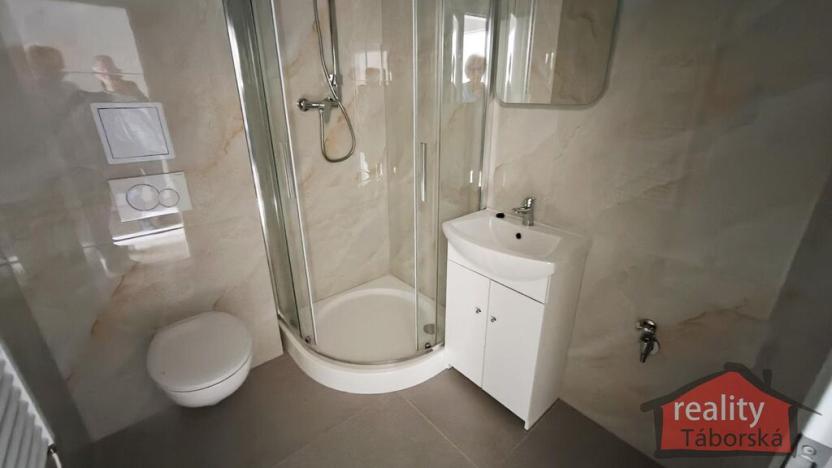 Prodej bytu 1+kk, Nupaky, Nupacká, 39 m2