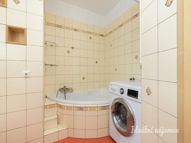 Pronájem bytu 3+kk, Praha - Háje, Štichova, 71 m2