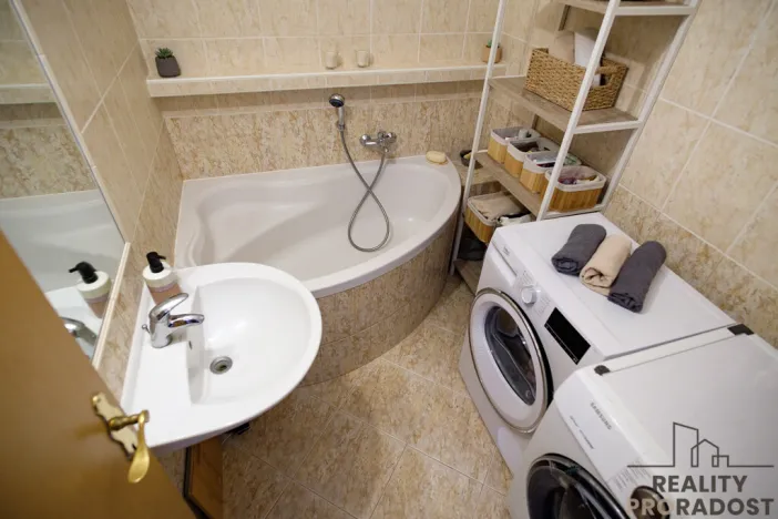 Prodej bytu 3+kk, Olomouc, Schweitzerova, 74 m2