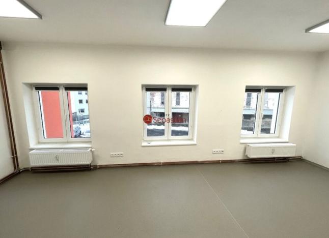 Pronájem obchodního prostoru, Jičín - Valdické Předměstí, Dělnická, 245 m2