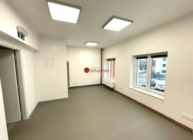 Pronájem obchodního prostoru, Jičín - Valdické Předměstí, Dělnická, 245 m2