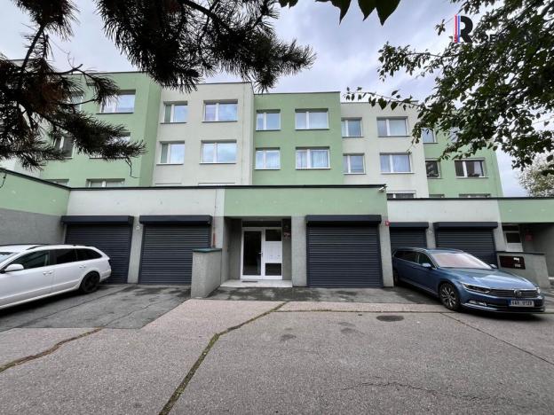 Pronájem bytu 1+kk, Praha - Chodov, Jažlovická, 33 m2