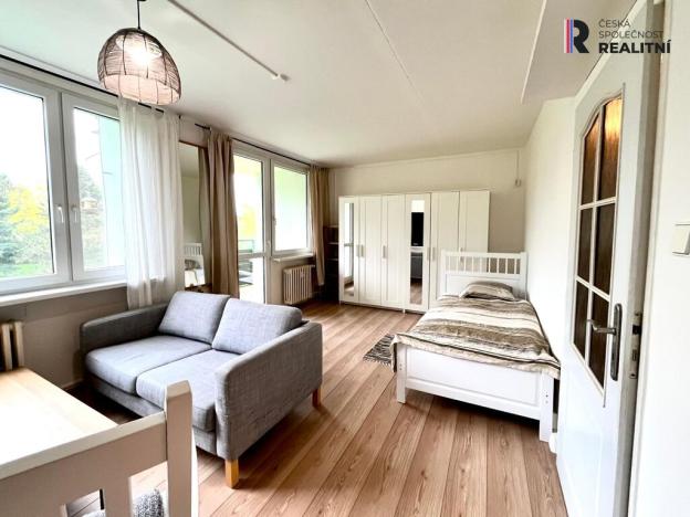 Pronájem bytu 1+kk, Praha - Chodov, Jažlovická, 33 m2