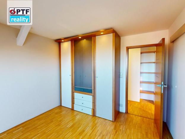 Pronájem bytu 4+1, Plzeň, Plzenecká, 175 m2