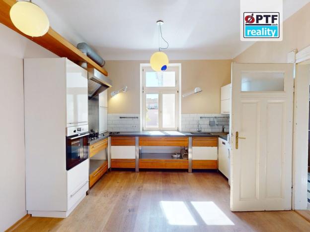 Pronájem bytu 4+1, Plzeň, Plzenecká, 175 m2